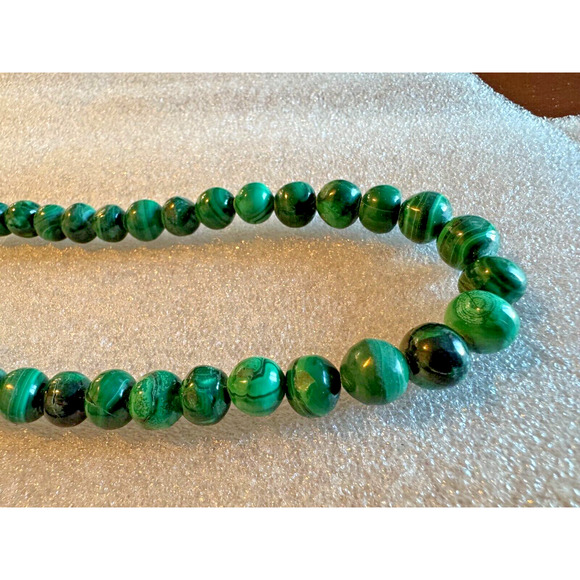 Authentic Malachite Graduated Beaded Necklace Green 24" Heavy - Picture 7 of 7